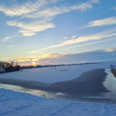 Haus Am Muhr am See